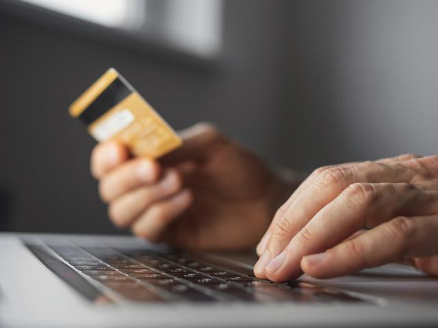 Bu siteler dolandırıcı &ccedil;ıktı! Alışveriş yapanlar dikkat: Kartınızı hemen kapatın