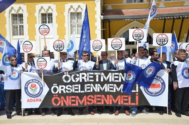 Sezer: “Öğretmen örselenmemeli, önemsenmelidir”