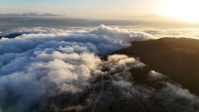 Mersin de sis bulutu dronla g&ouml;r&uuml;nt&uuml;lendi 9