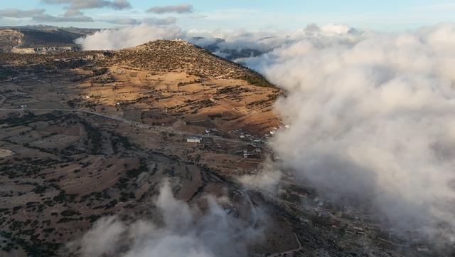 Mersin de sis bulutu dronla g&ouml;r&uuml;nt&uuml;lendi 4