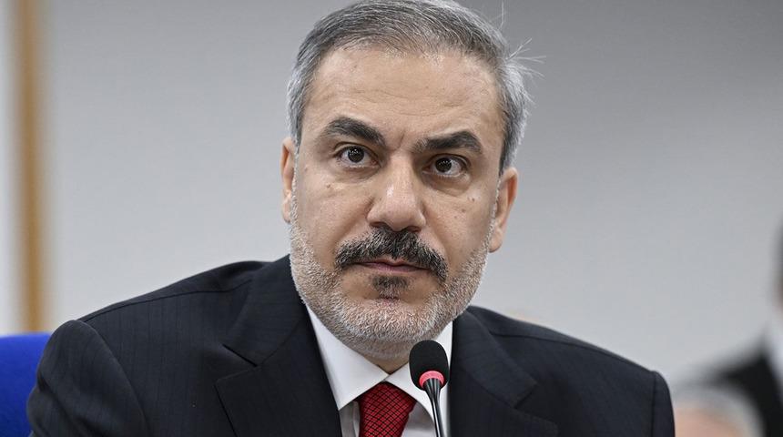 Bakan Fidan 'n&uuml;kleer' sorusunu yanıtsız bıraktı! Canlı yayında dikkat &ccedil;eken sessizlik