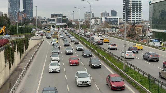 İstanbul Anadolu Yakası nda trafik yoğunluğu y&uuml;zde 80 e ulaştı 1