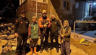 Burdur&rsquo;da kuyuya d&uuml;şen oğlak ekipler tarafından kurtarıldı