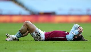 D&uuml;nyaca &uuml;nl&uuml; futbolcu sezonu kapattı! "Yıkıldım"