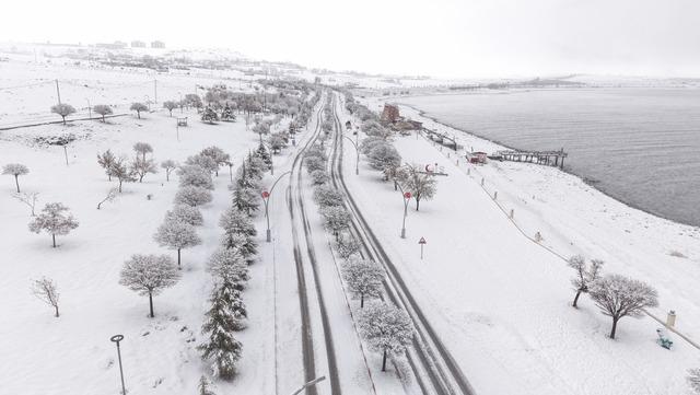 Van, Muş ve Bitlis te 161 yerleşim yerine ulaşım sağlanamıyor 3