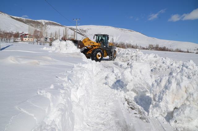 Van, Muş ve Bitlis te 161 yerleşim yerine ulaşım sağlanamıyor 12