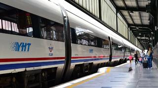 Hızlı tren ile adeta dünyaya açılacak: Uraloğlu’ndan o şehir için haber geldi