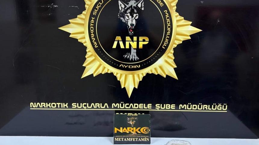 Aydın&rsquo;da 815 gram uyuşturucu madde ele ge&ccedil;irildi