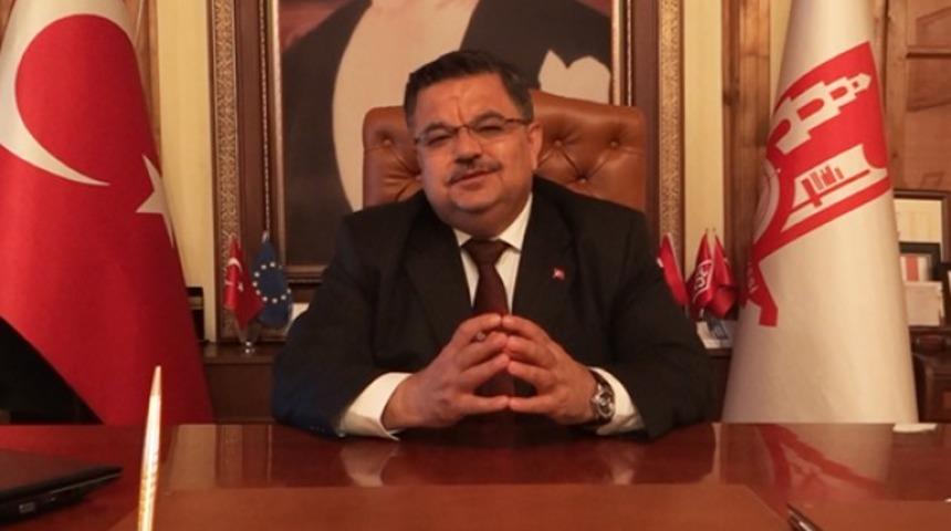 Belediye başkanı: Erdoğan’ın kapısında temizlikçi olurum