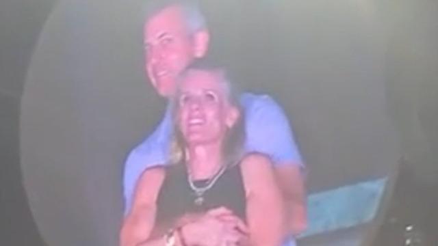 İhaneti servet getirdi! Konserde yasak aşk yaşayan kadından şaşırtan hamle: Para karşılığında...