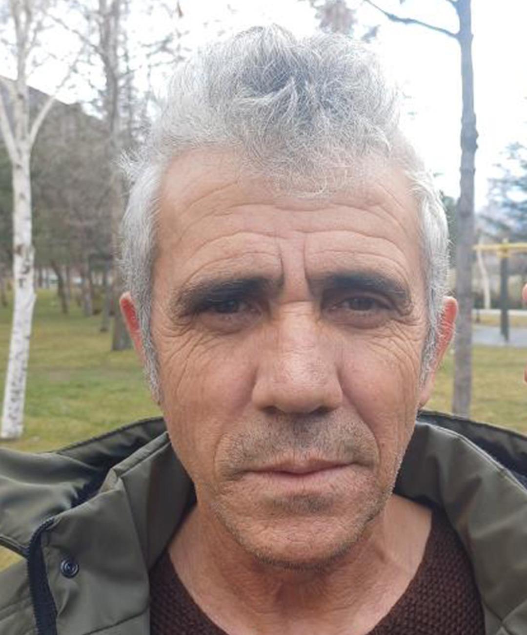 Epstein e benzeyen adam şehri terk etti: "Artık dayanamadım, ortam yatışana kadar evden &ccedil;ıkmayacağım" 2