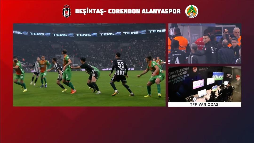 S&uuml;per Lig de 21. haftanın VAR kayıtları a&ccedil;ıklandı! Tartışmalı pozisyonlara bakış: "S&uuml;bjektif bir karar" 2