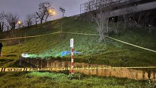 Bayrampaşa'da otoyol kenarında erkek cesedi bulundu