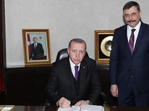 Yeni İ&ccedil;işleri Bakanı Mustafa &Ccedil;ift&ccedil;i kimdir? 