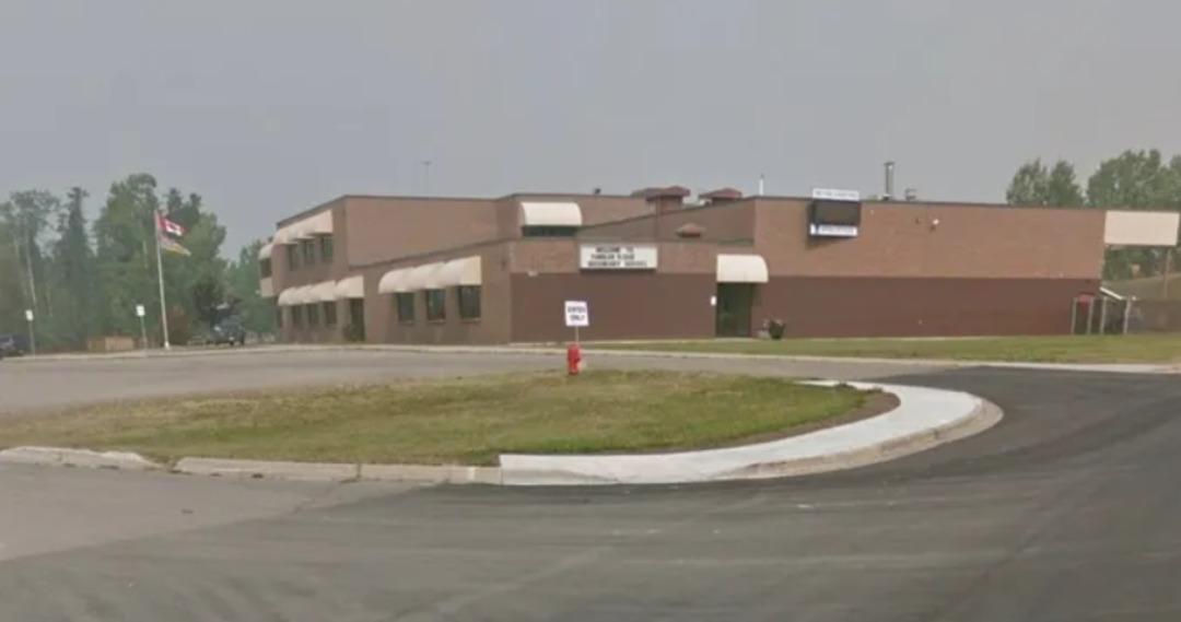 SON DAKİKA | Kanada daki okulda silahlı saldırı! &Ccedil;ok sayıda &ouml;l&uuml; ve yaralı var 1