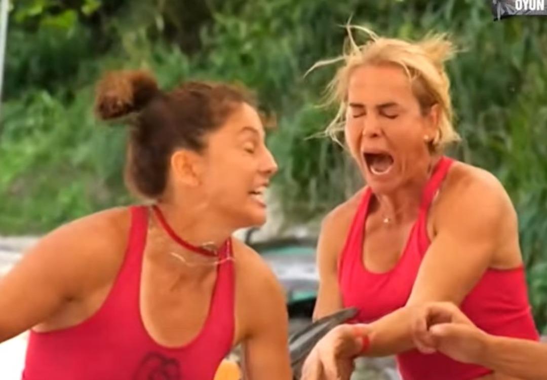 Survivor da tansiyon y&uuml;kseldik&ccedil;e y&uuml;kseldi! Nagihan Karadere ve Seren Ay &Ccedil;etin birbirine girdi 1