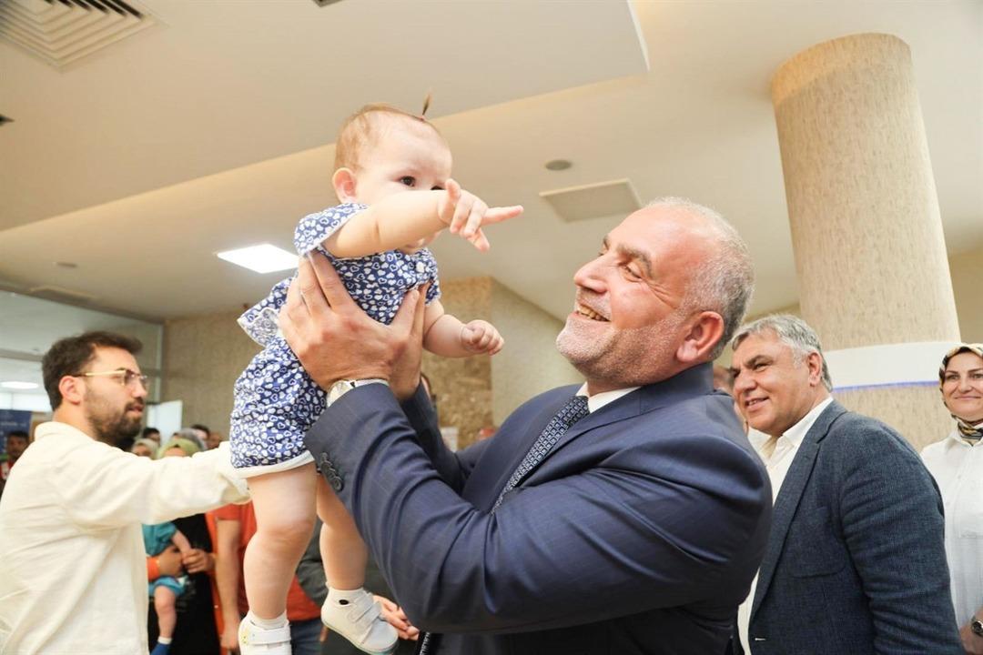 Bu il&ccedil;ede &ccedil;ocuk sahibi olan ailelere 6 bin TL nakdi destek veriliyor! 1