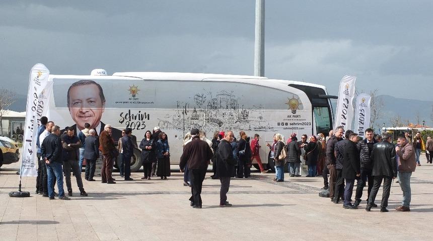 Ak Parti Şehrim 2023 Otob&uuml;s&uuml; Bandırma&rsquo;da