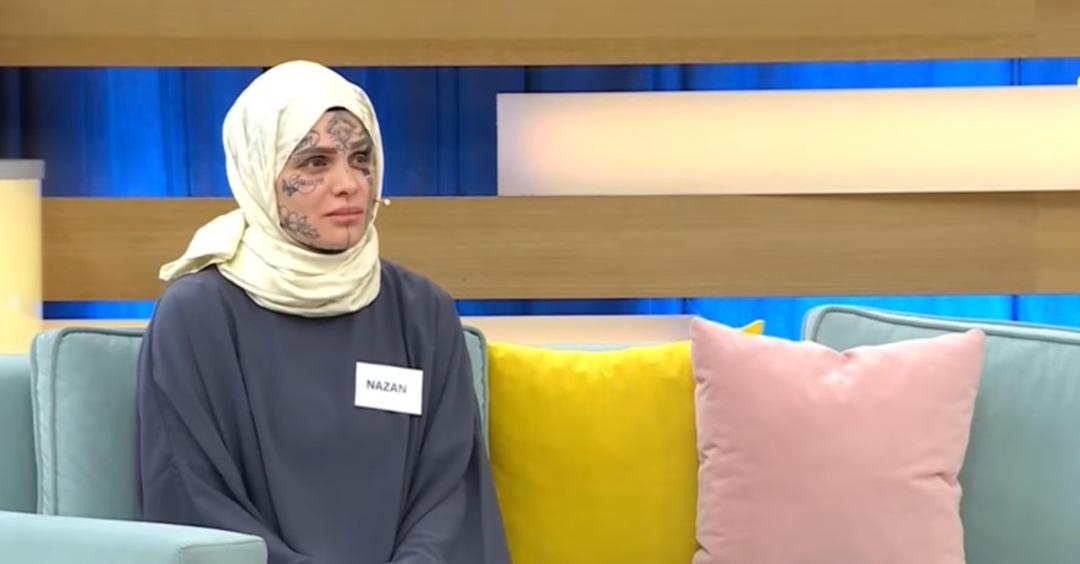 Sosyal medyada herkes aynı şeyi soruyor:  Kim bu y&uuml;z&uuml; d&ouml;vmeli kadın?  G&ouml;r&uuml;nt&uuml;leri ortaya &ccedil;ıktı 3