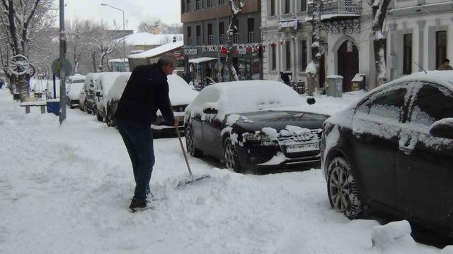 Kars&rsquo;ta 52 k&ouml;y yolu ulaşıma kapandı 3