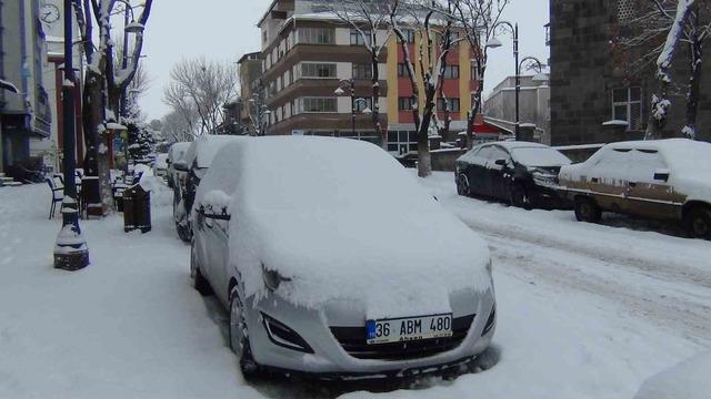 Kars&rsquo;ta 52 k&ouml;y yolu ulaşıma kapandı 2