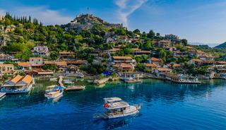 Karada olup, karayolu olmayan tek k&ouml;y!