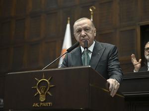 Cumhurbaşkanı Erdoğan'dan konut m&uuml;jdesi! Depremzedeye evler faizsiz olacak