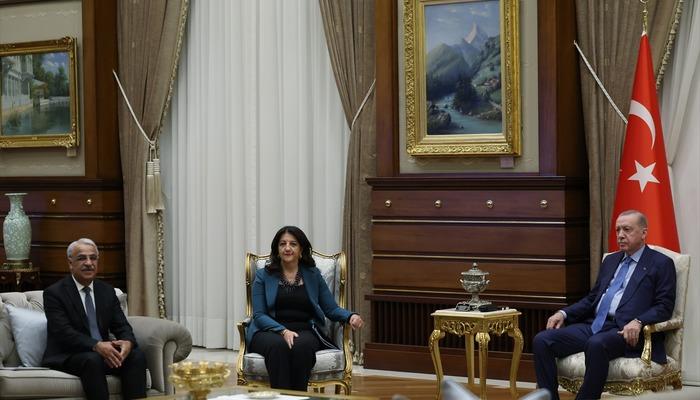 Cumhurbaşkanı Erdoğan DEM Parti heyeti ile g&ouml;r&uuml;şt&uuml;