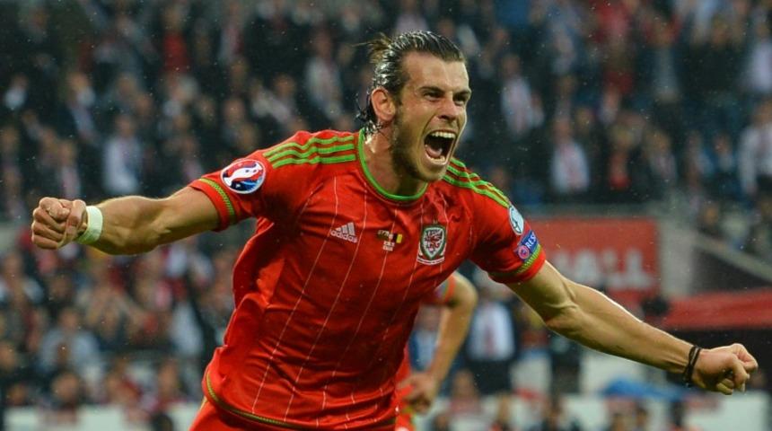 Tottenham, Gareth Bale'i resmen a&ccedil;ıkladı