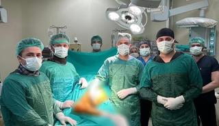 Kal&ccedil;a kemiği kırılan 91 yaşındaki hasta, yeniden ayağa kalktı