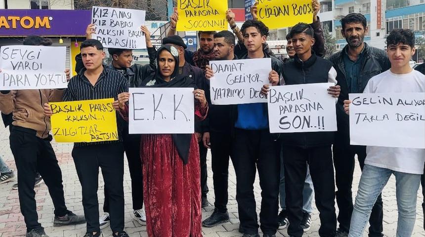 Şanlıurfa'da gen&ccedil;ler sokağa d&ouml;k&uuml;ld&uuml;! 2 milyon TL'ye ulaşan başlık parasına tepki