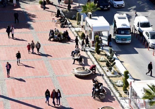 Aliağa&rsquo;da n&uuml;fus 110 bin 892&rsquo;ye ulaştı 2