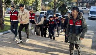 Samsun merkezli yasa dışı bahis operasyonunda yakalanan 17 ş&uuml;pheli adliyede