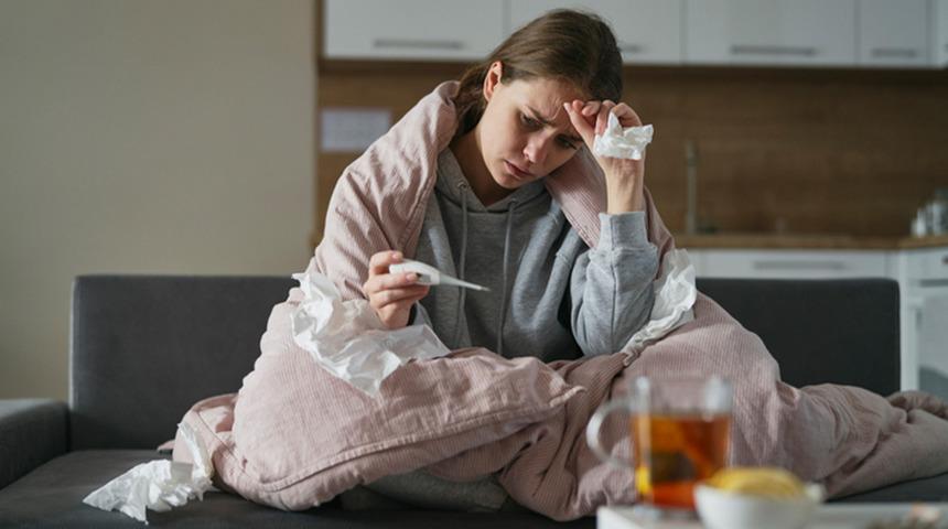 'Griptir ge&ccedil;er' demeyin! Basit başlayıp ağırlaşıyor: En sık g&ouml;r&uuml;len riskli tablo a&ccedil;ıklandı