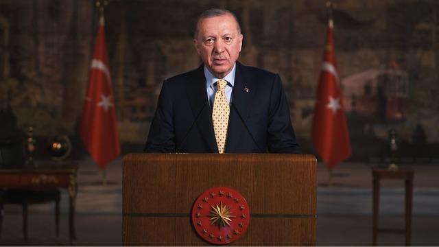 Cumhurbaşkanı Erdoğan'dan İİT mesajı: Hedefimiz, üye ülkelerle sınır aşan koridorları geliştirmek