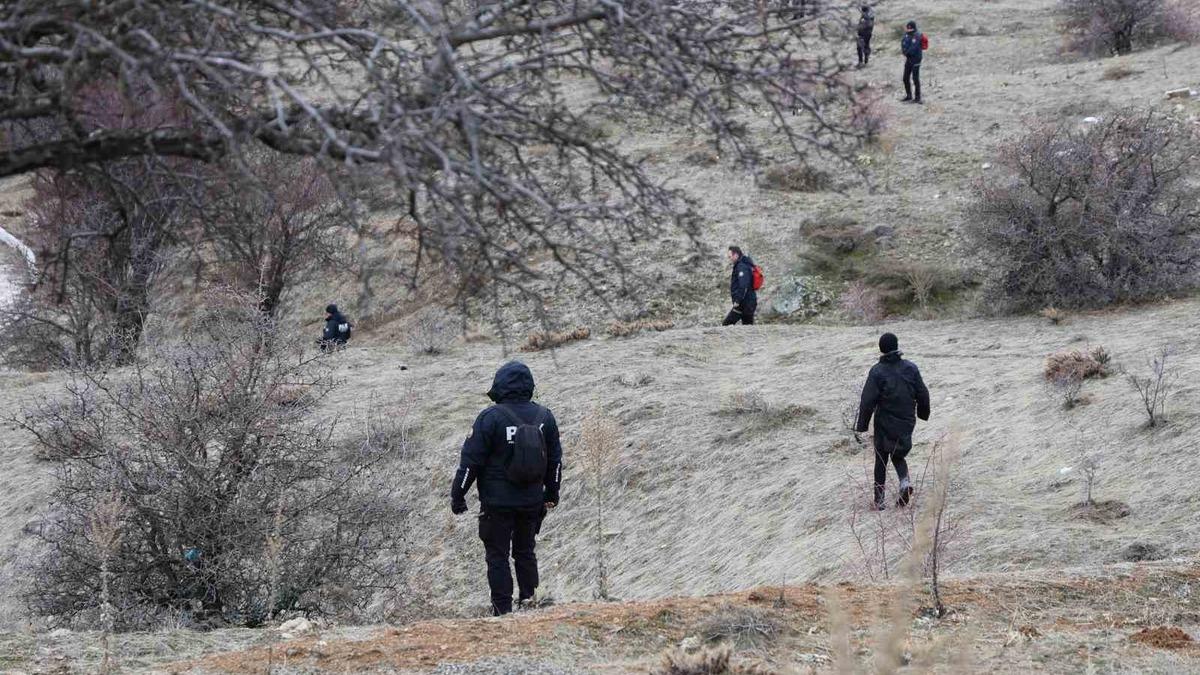 Elazığ’da 5 gündür kayıp olan yaşlı adam için 100 kişilik ekip sahada