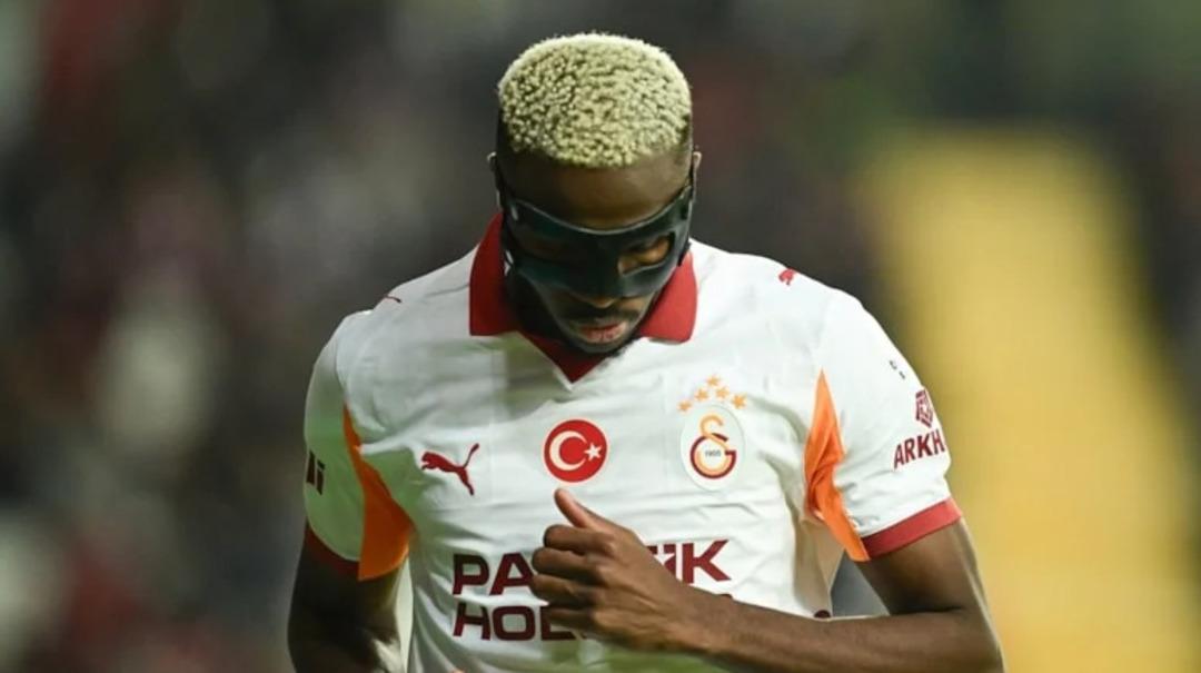Fenerbah&ccedil;e ye yılın &ccedil;alımını atmıştı, şimdi Galatasaray dan Victor Osimhen i istiyorlar! 3