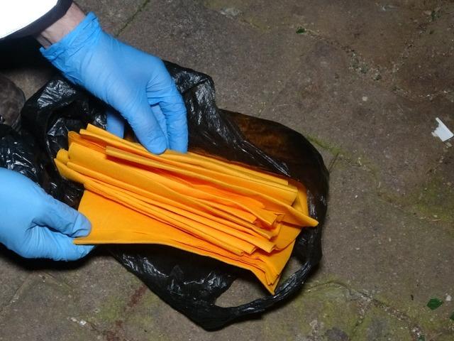 Poşetin i&ccedil;inde bulundu! Piyasa değeri tam 4 milyon