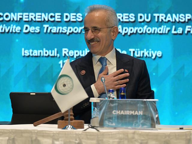 İslam &uuml;lkelerinin ulaştırma bakanları T&uuml;rkiye&rsquo;nin başkanlığında toplandı