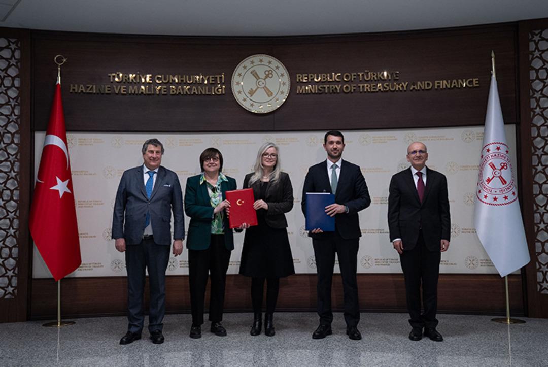 Bakanlık duyurdu! AKKB den Türkiye ye 280 milyon euroluk dev finansman 2