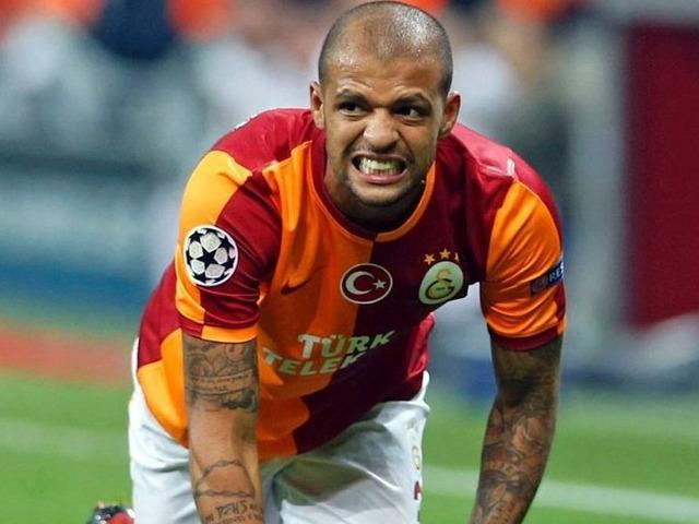 Galatasaray taraftarı bu s&ouml;zlere &ccedil;ok kızacak! "Pitbull" Melo'dan şok ihanet: "Cimbom'un Avrupa DNA'sı yok, favori Juventus!"