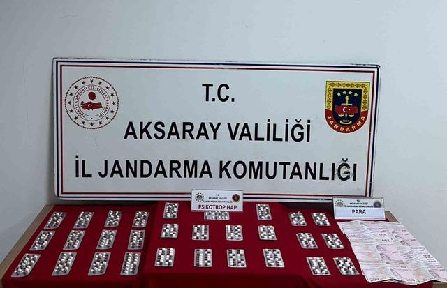 Aksaray&rsquo;da jandarmadan 6 adrese eş zamanlı uyuşturucu baskını 2