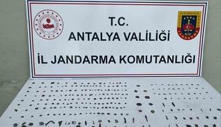 Antalya&rsquo;da 281 adet tarihi eser ele ge&ccedil;irildi