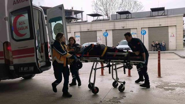 Cam silerken 4 metreden d&uuml;şt&uuml; 3