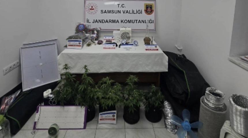 Elbise dolabında &ouml;zel iklimlendirme sistemiyle uyuşturucu serası