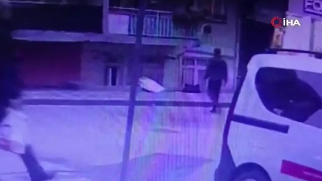 Kan donduran cinayette yeni gelişme: &Uuml;mraniye de &Ouml;zbek kadının &ouml;ld&uuml;r&uuml;ld&uuml;ğ&uuml; evde 1 kadın daha &ouml;ld&uuml;r&uuml;lm&uuml;ş 5