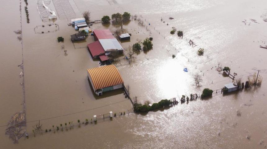 Nils Fırtınası, İspanya ve Portekiz'i kırmızı alarm ge&ccedil;irdi