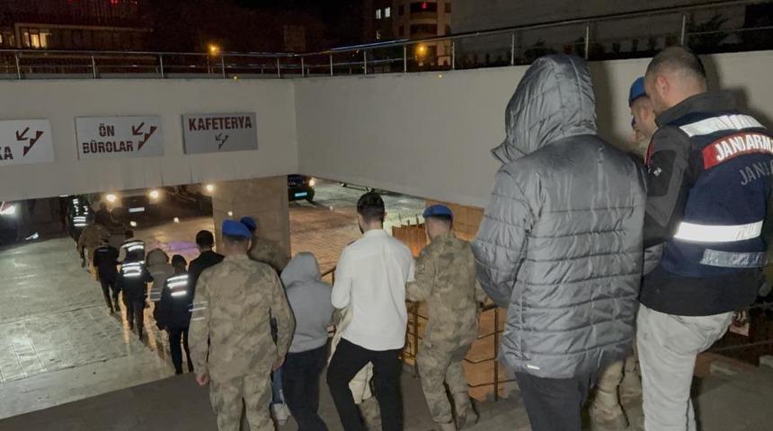 Samsun merkezli yasa dışı bahis operasyonunda 12 kişi tutuklandı