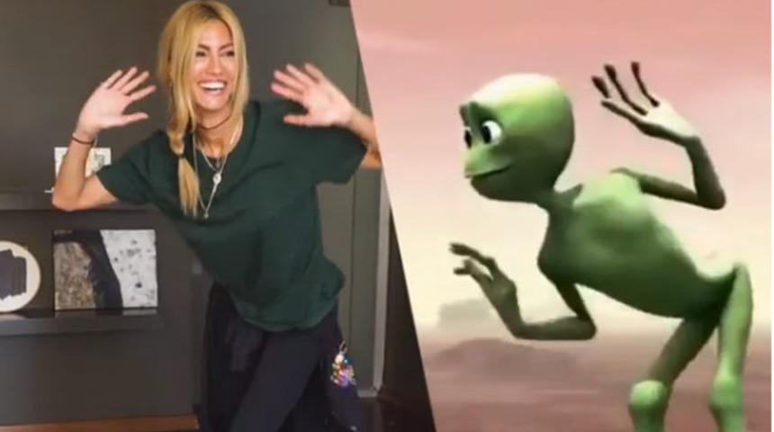 Demet Akalın'dan Yeliz Yeşilmen'e kadar bir&ccedil;ok &uuml;nl&uuml; bu akıma kapıldı: Yeşil uzaylı dansı