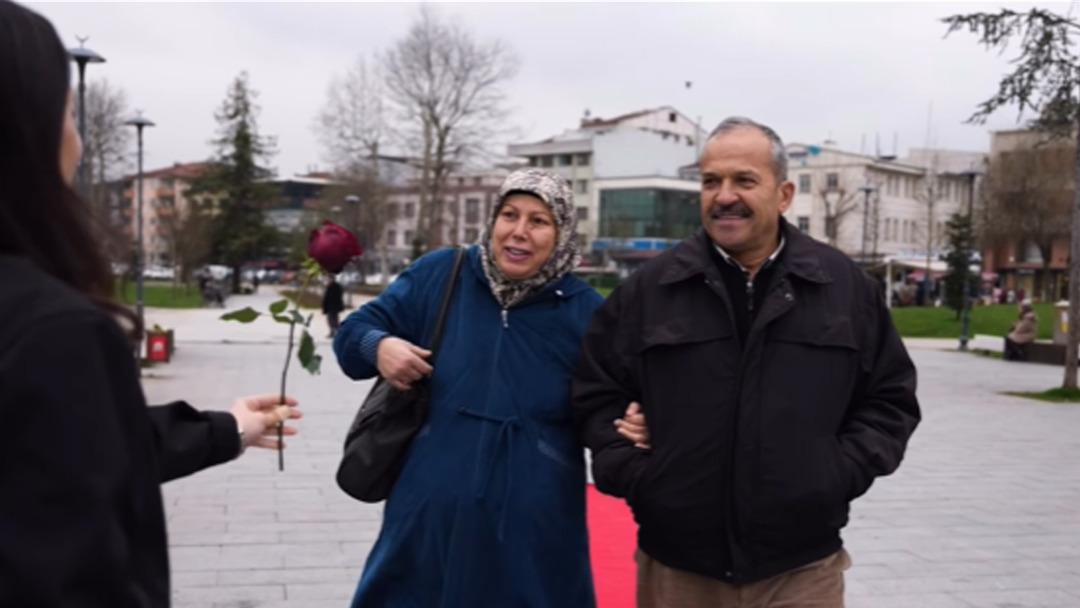 D&uuml;zce Belediyesi nden 14 Şubat &ouml;ncesi anlamlı etkinlik: "Sevgi varsa; hayat da g&uuml;zel, şehir de..." 1